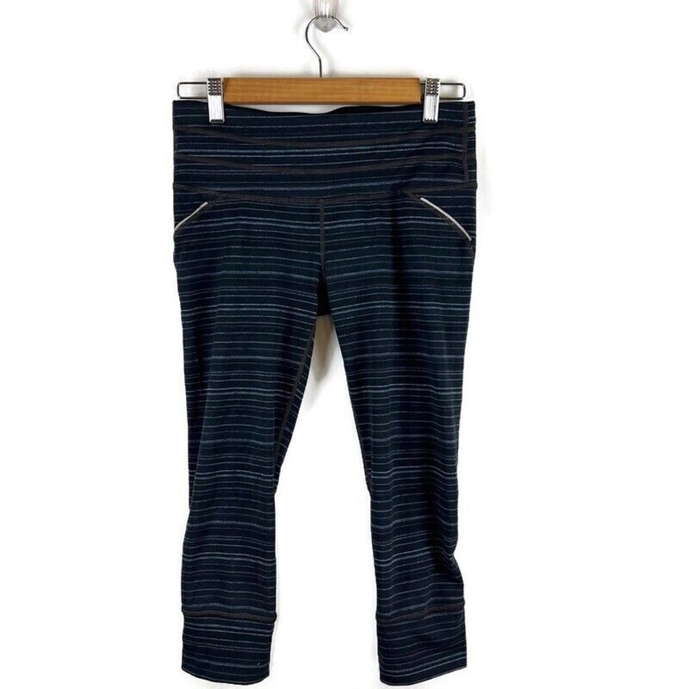 Athleta Leggings Womens Small Black Stripe RELAY CAPRI 919106